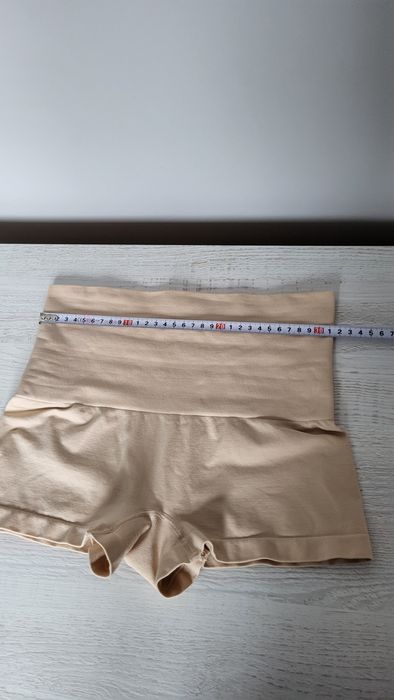 Majtki spodenki modelujące r. L