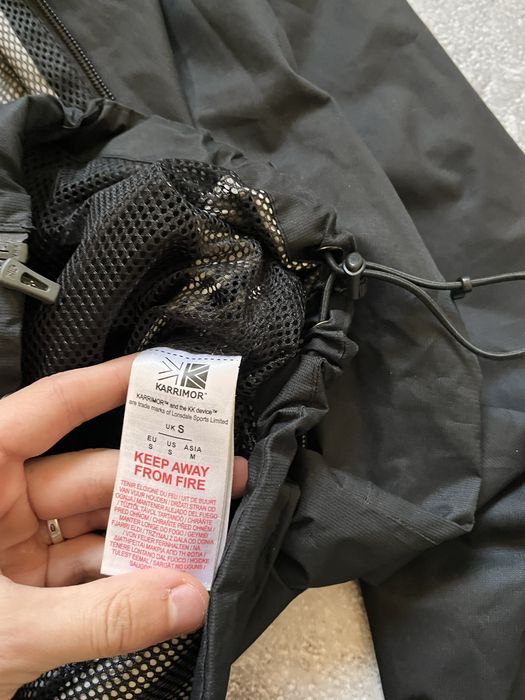 Трекінгова Мембранна Вітровка від Karrimor