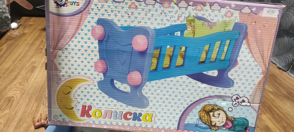 Колыбель, кроватка для кукол