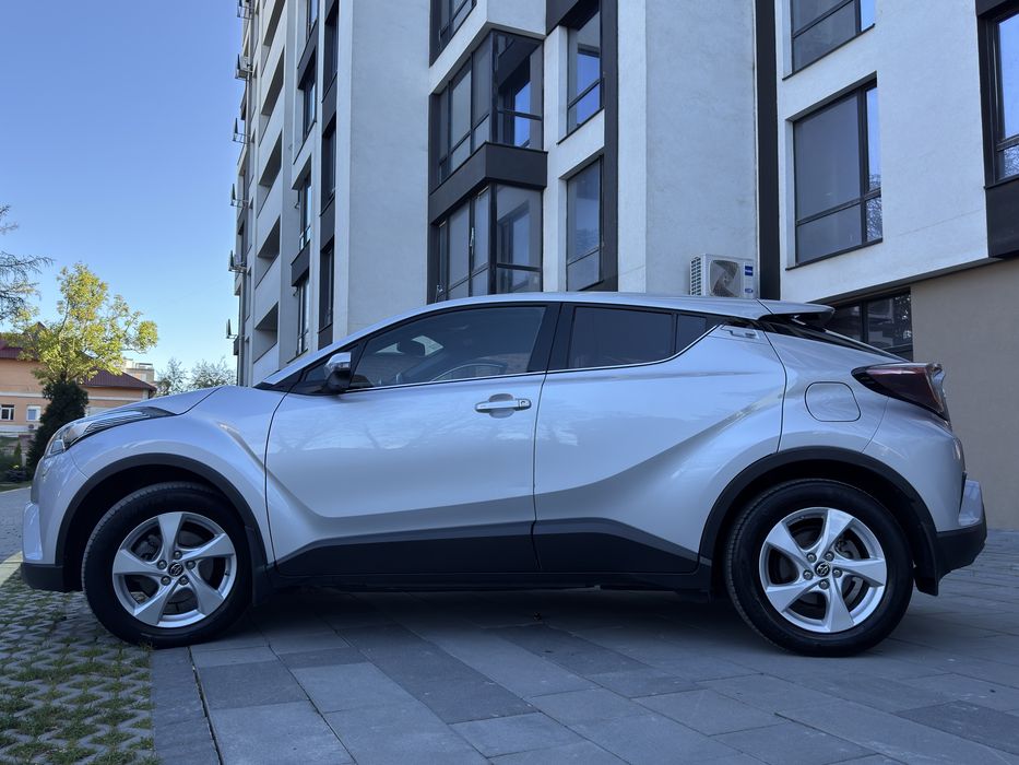 Офіційна Toyota C-HR  2018р., AWD, Premium