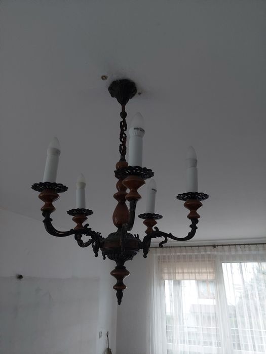 Żyrando w kompleciel z kinkietem