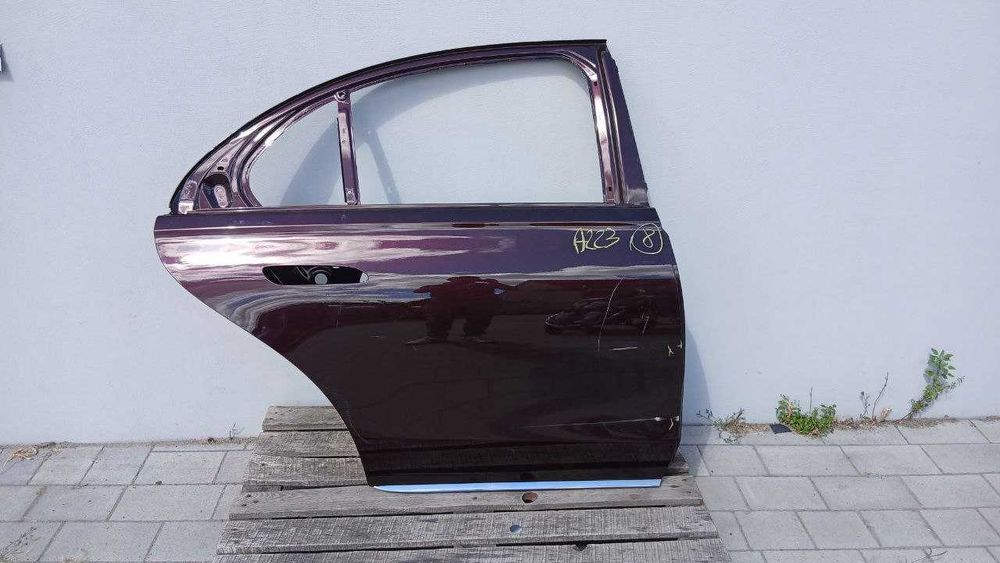 Двері задні праві Mercedes W223 короткий, не Long вживана в наявості з розборки Мерседес S-Class дверь задння правая разборка запчасти б/у шрот Мерс