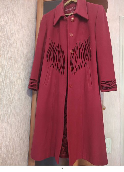 Пальто жіноче (осінь-зима)