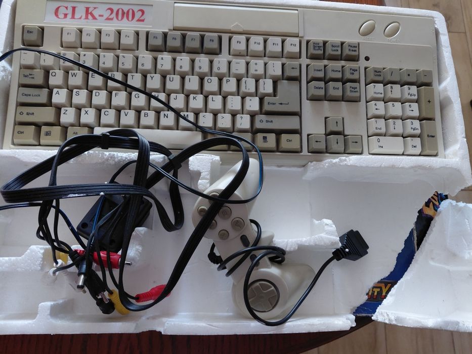 Klawiatura i dżojstik GLK 2002