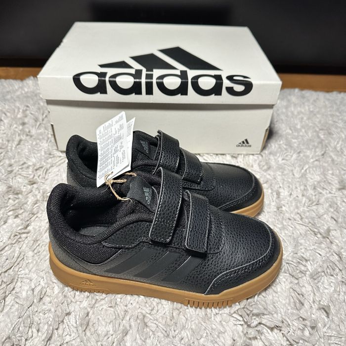 Нові Adidas tensaur sport 2.0 дитячі кросівки на ліпучках 33 р. 21 см