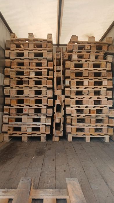 Піддони дерев'яні  б/в з доставкою Кривий Ріг