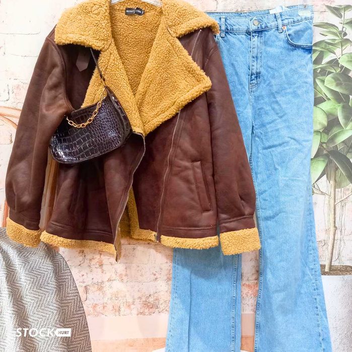 Pakiet odzieży outlet 20 kg stok vinted sprzedaż biznes ubrania