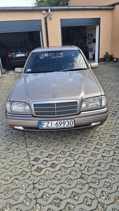 Mercedes C Klasa W202