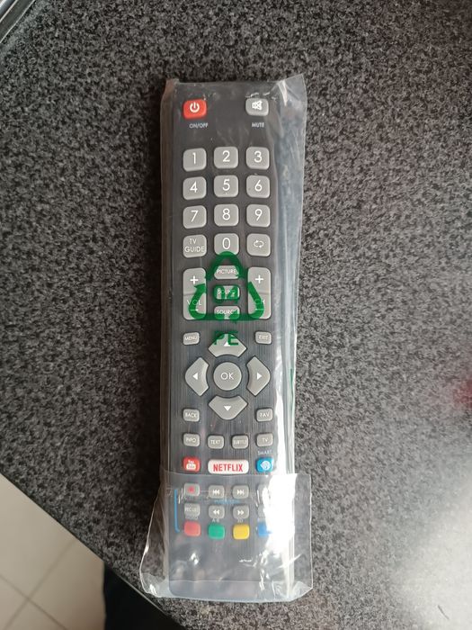 Comandos TV Blaupunkt, UMC, e-motion são Novos com garantia