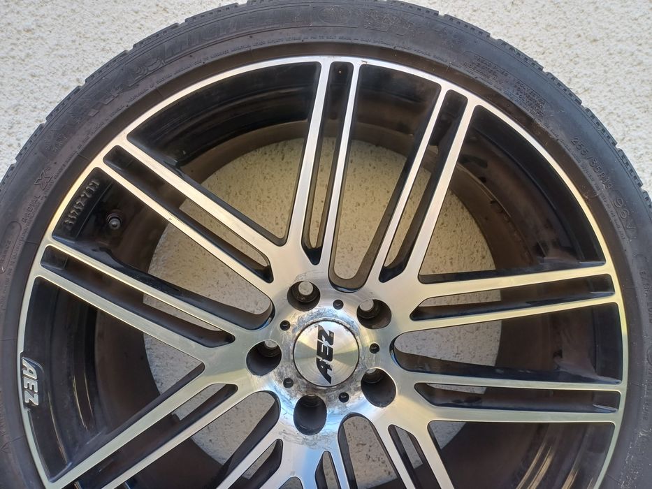 Felgi aluminiowe audi A5 A4 B8 AEZ KBA 49495 8.5Jx19H2 et 25 5x112
