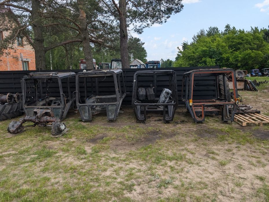 Капот/Кабіна/Запчастини на Трактор МТЗ 82 Кабіна Кабина МтЗ 892  є усе