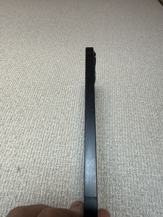 Продам Iphone 13 128gb