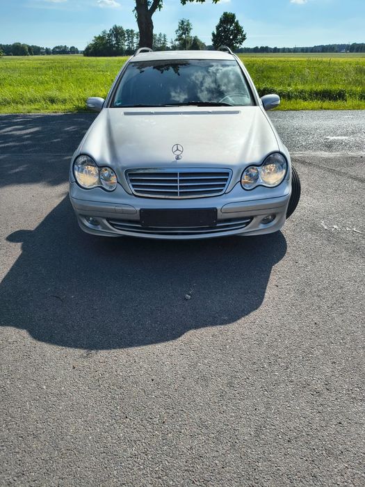 Mercedes c-klasa 2.2 diesel 2004
