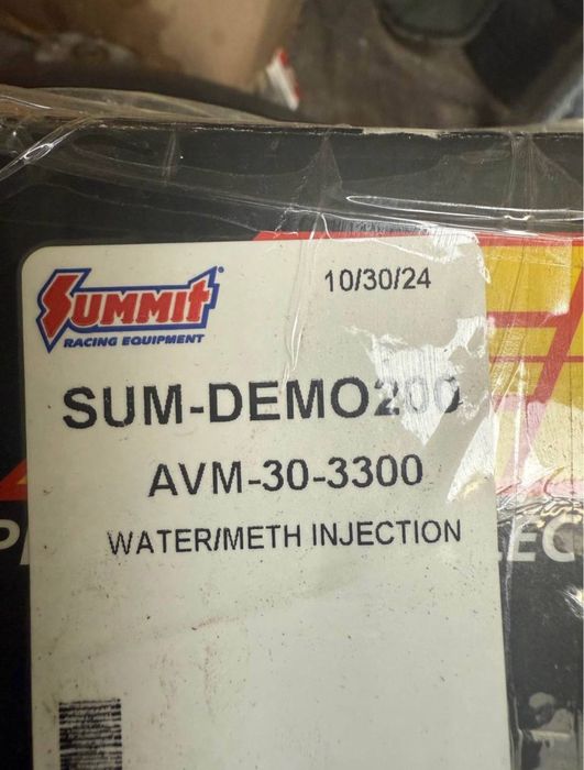 AEM 30-3300 Комплект впрыска вода / метанол V3