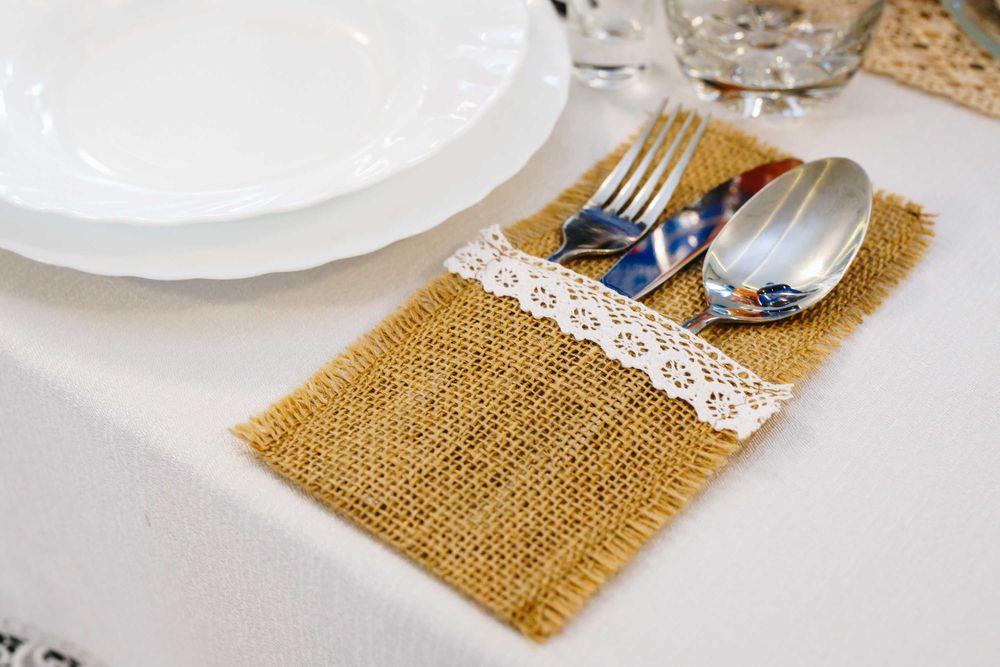 rustykalne etui na sztućce