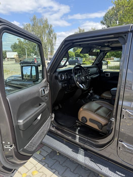 Jeep Sahara 2.0 270KM na GWARANCJI