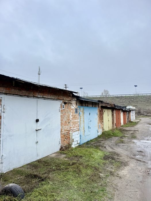 Гараж в ГК9а, гараж високий для буса, гараж в Олександрії, ворота 2,0м