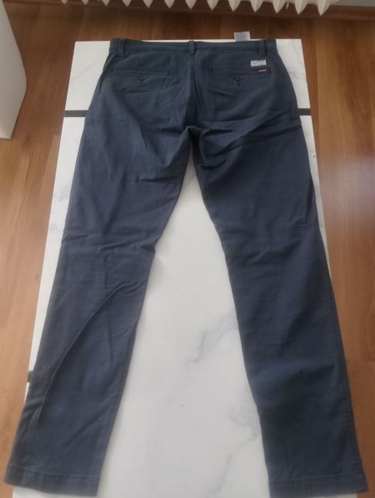 Komplet ubrań Nike,Ochnik, Wrangler, Mustang, Pepe jeans.