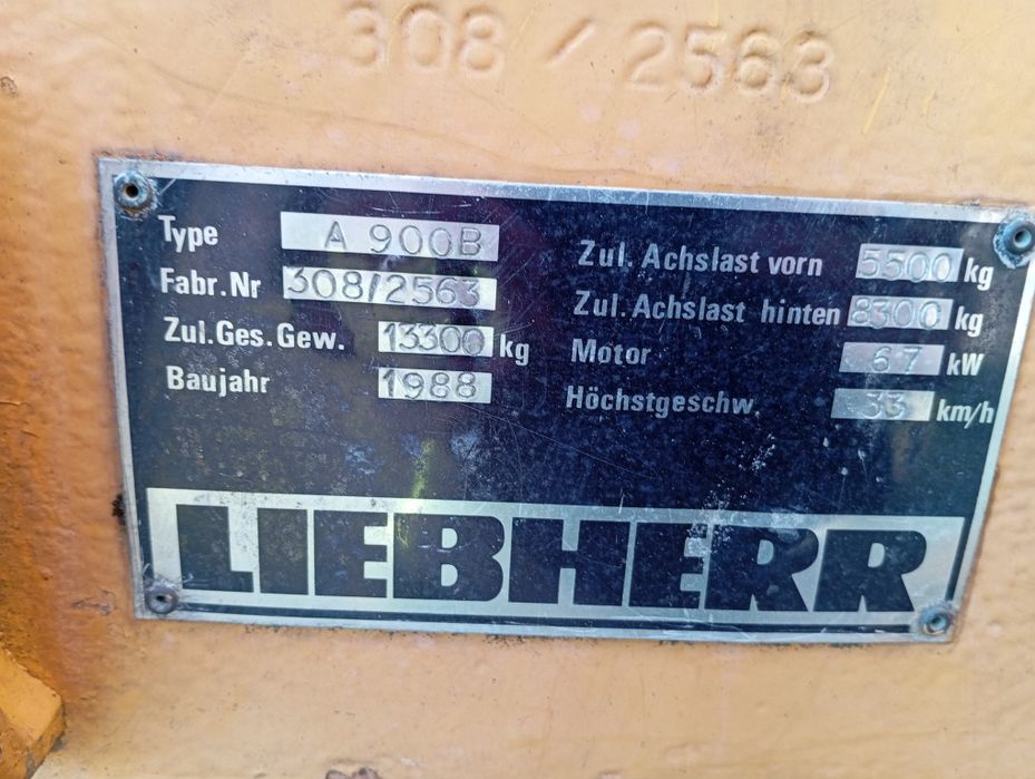 Koparka kołowa Liebherr 900