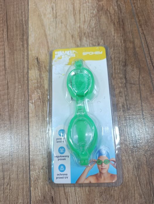 Dziecięce okularki pływackie
