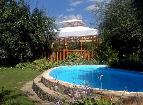 Котедж 350 кв.м подобова оренда  з басейном до 30 осіб