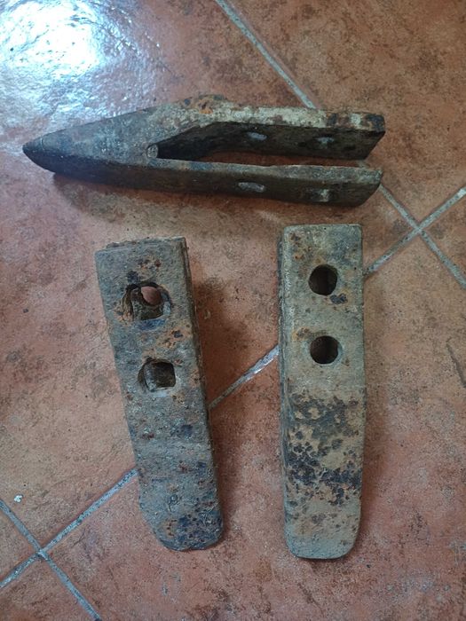 9 bicos/ dentes- balde agrícola - escavadora