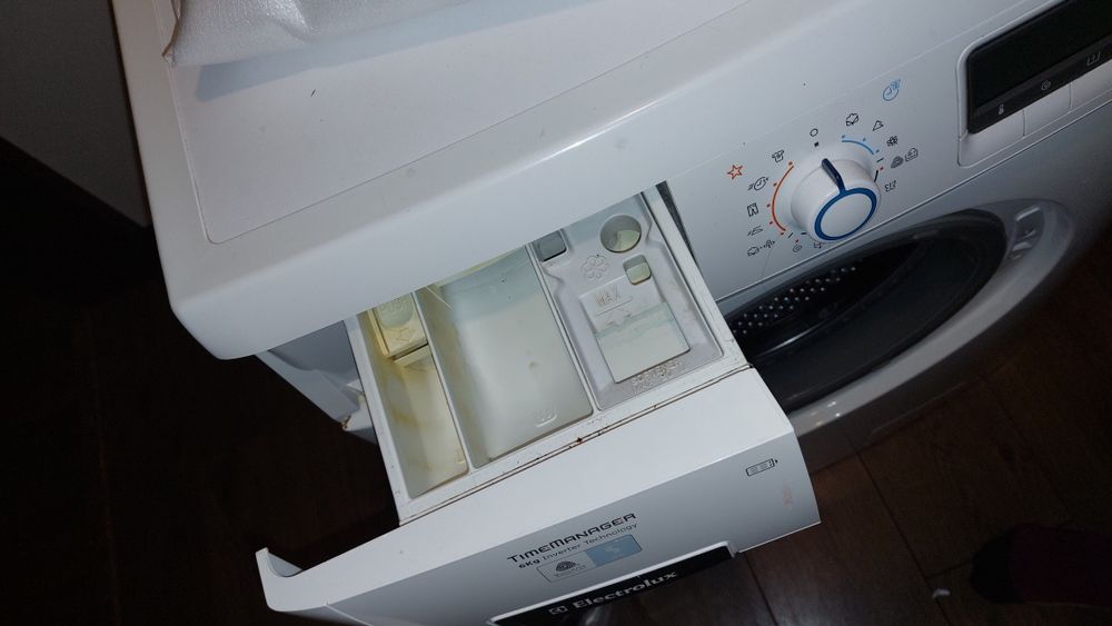 Pralka elektrolux 126540W