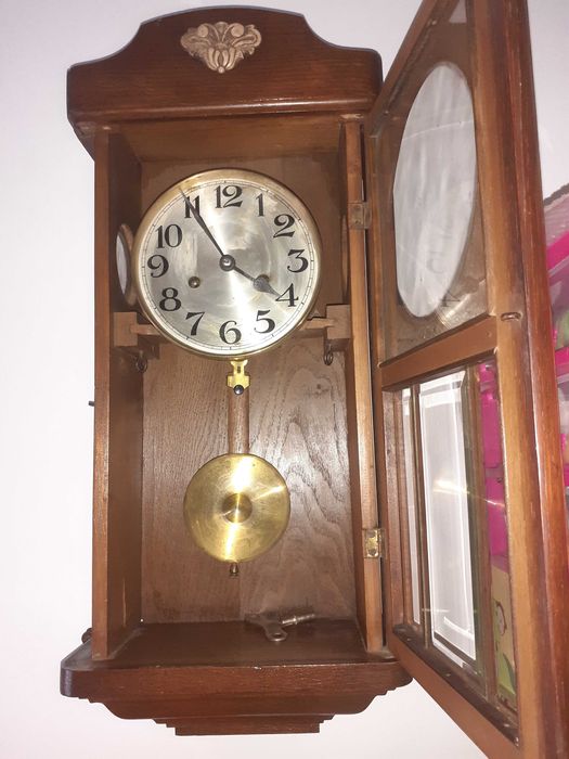 Relógio de Parede Antigo