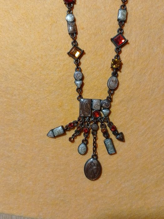 Продам старинное колье.