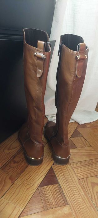 Botas Rasas Cano Alto