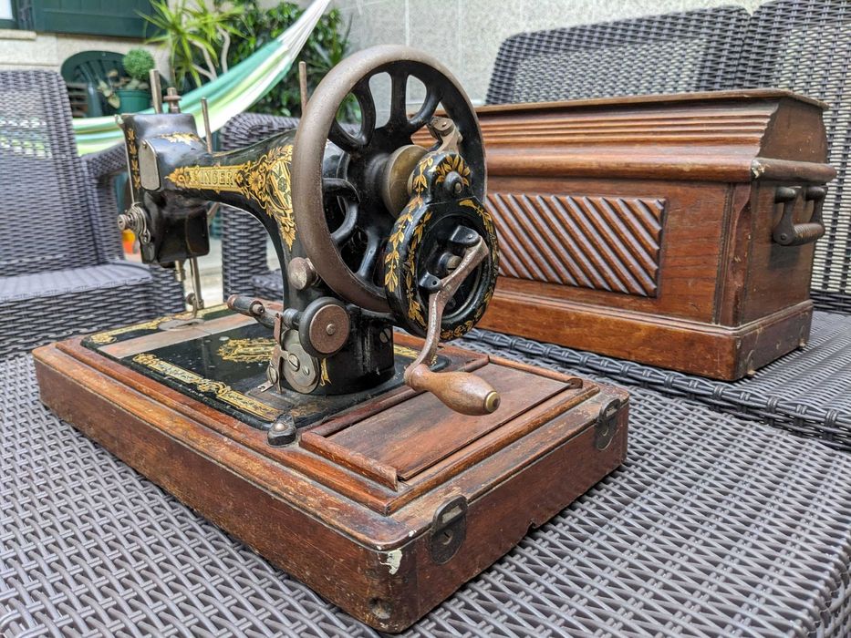 Máquina costura Singer portátil 1905 - item raro, de Colecionador