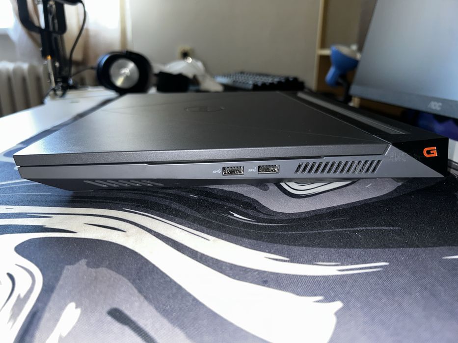 Laptop Gamingowy Dell G15 5530