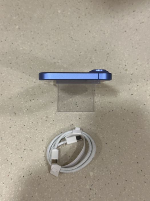 iPhone 16 Plus Azul Marinho – Excelente Estado