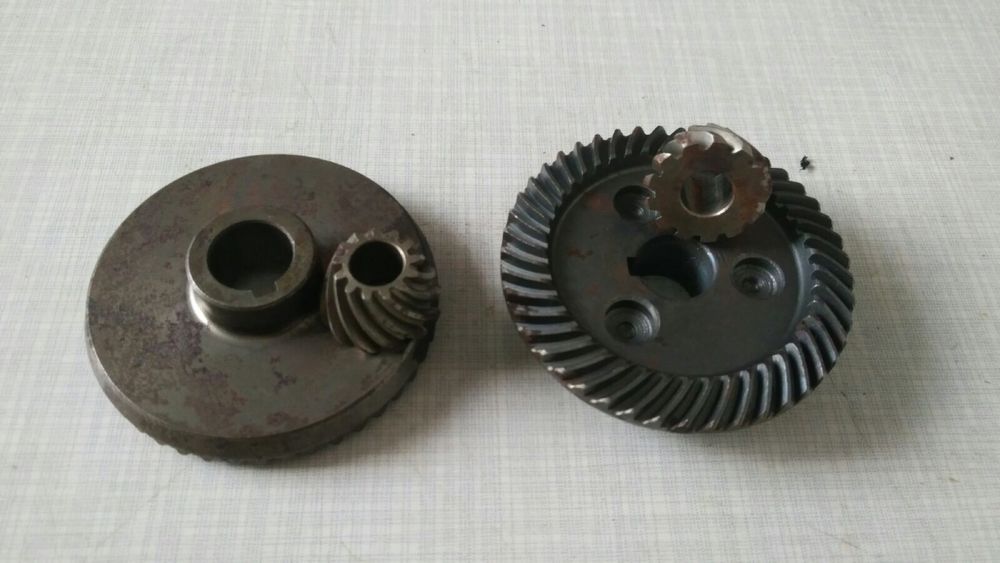 DWT WS08 разбор болгарки якір