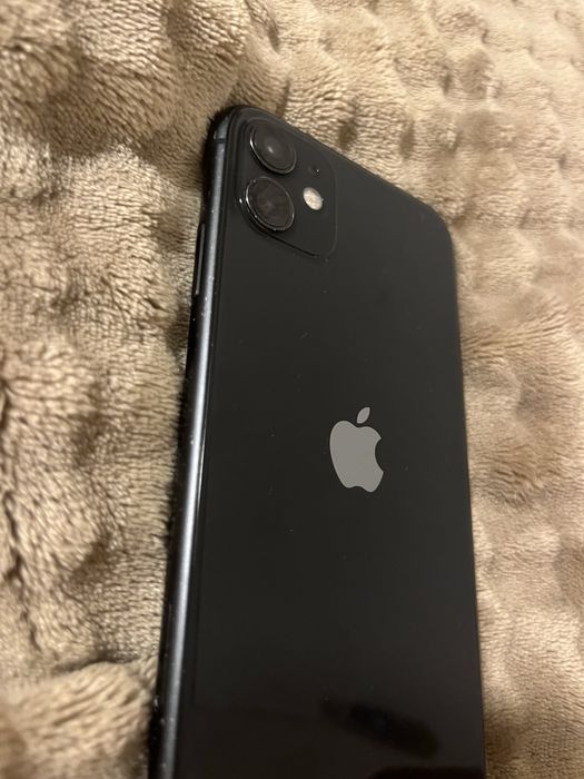 Sprzedam Iphone 11 kondycja bateri 78