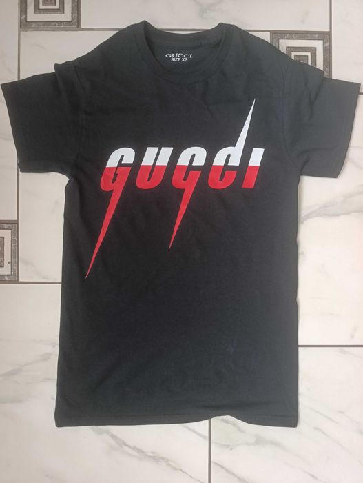 Футболка Нова ,розмір ХС