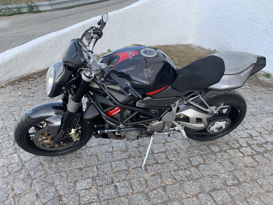MV Agusta Brutale 910R (2007) – Estado Impecável (40.000 km)