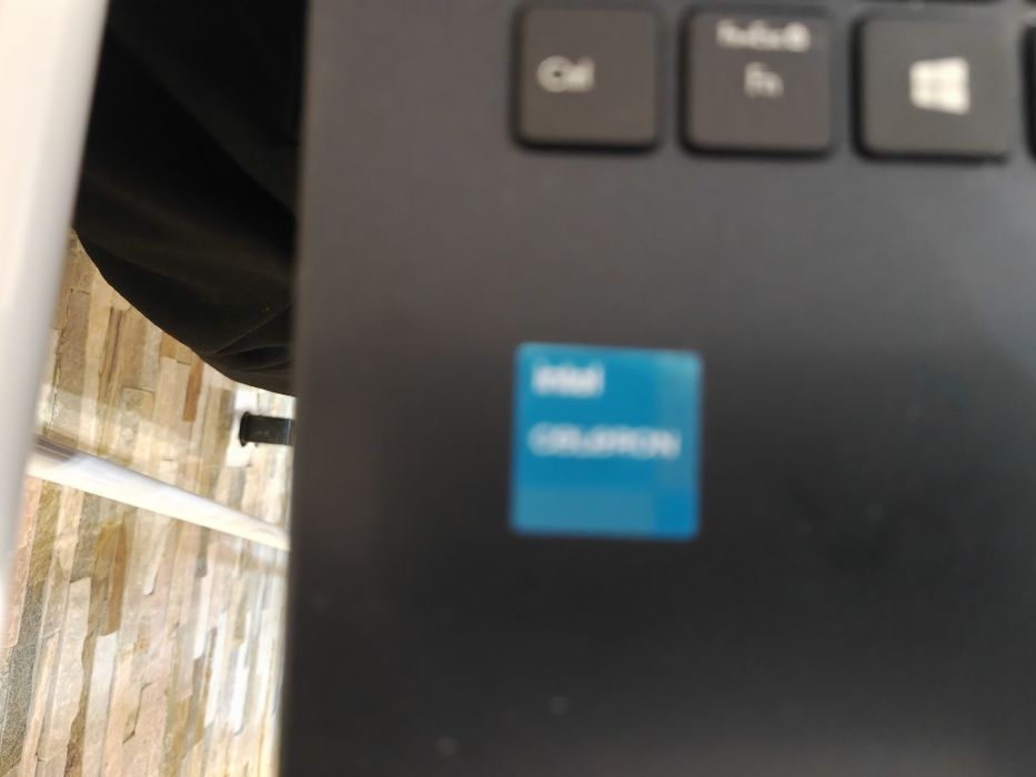 Asus vivobook E510