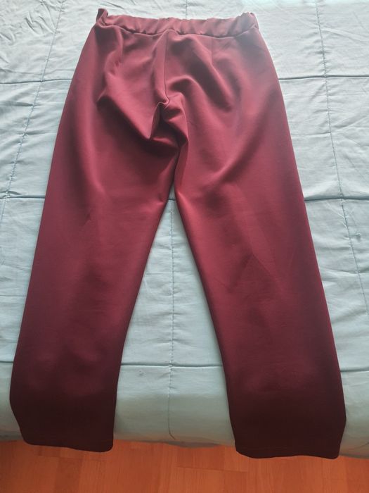 Vestido, calças e saias