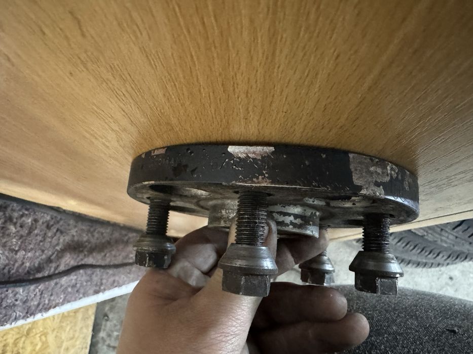 Колесные проставки для разшырения   5/114.3