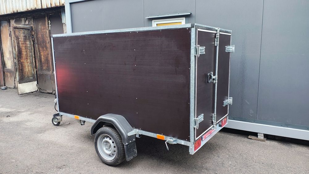 Фургон легковий.