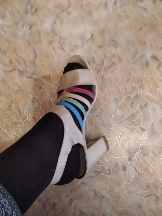 Босоножки 38 размер