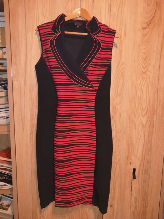 Wizytowa sukienka na lato 40