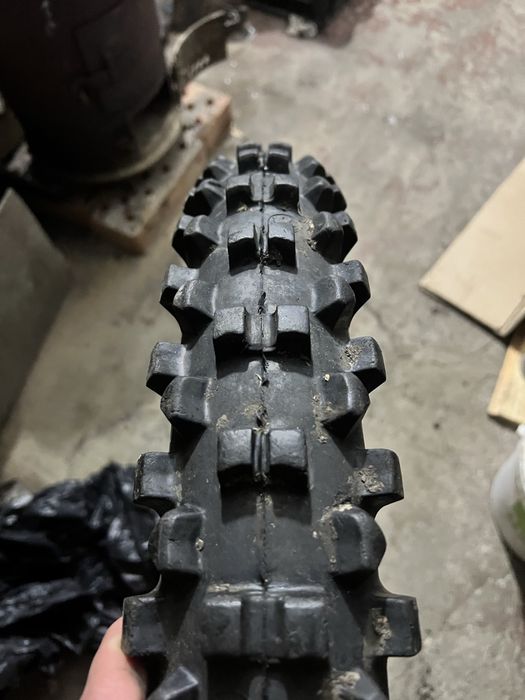 Продам мото гуму, резина скати, покришки, колеса є р18 р19 та р21