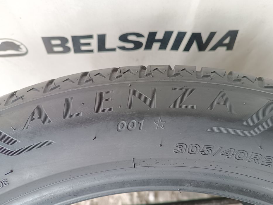 Літні шини 305/40 R20  Bridgestone Alenza 001(RFT)	2020рік