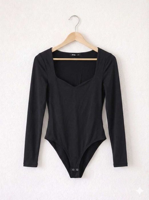 Czarne body Sinsay XS