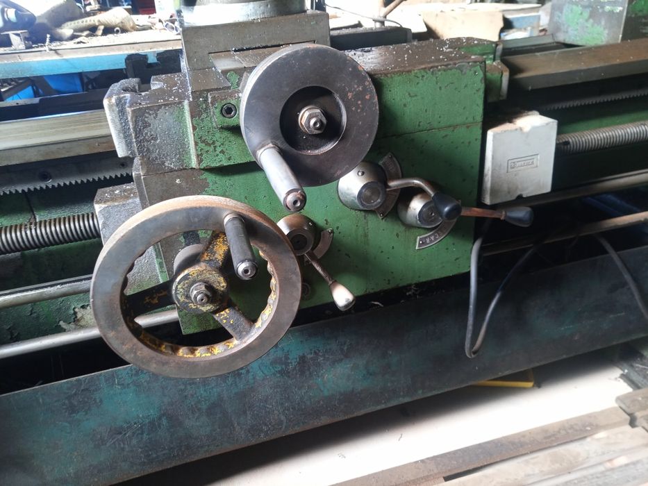 torno mecanico 3 m entre pontos