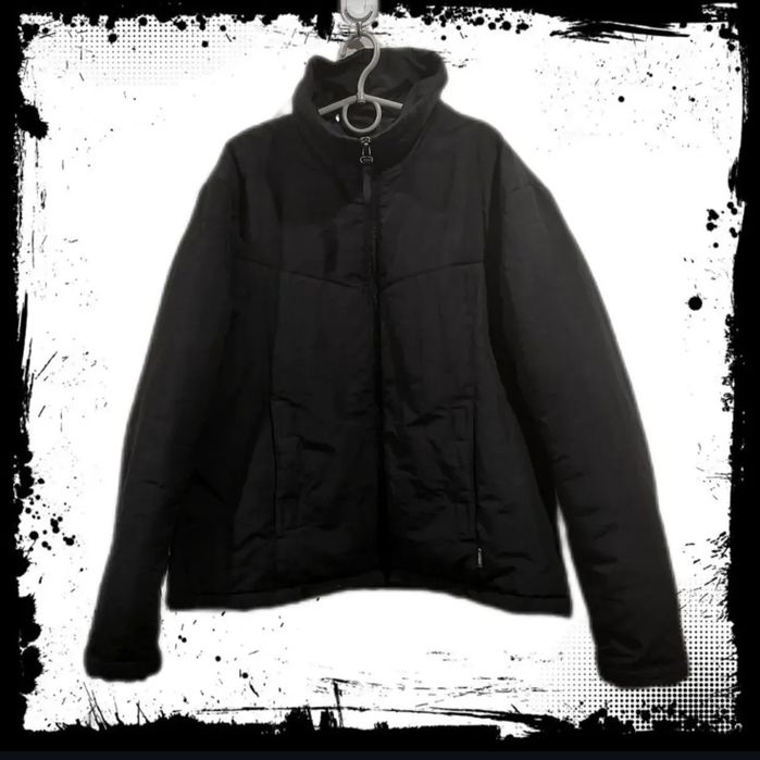 Теплая куртка черная