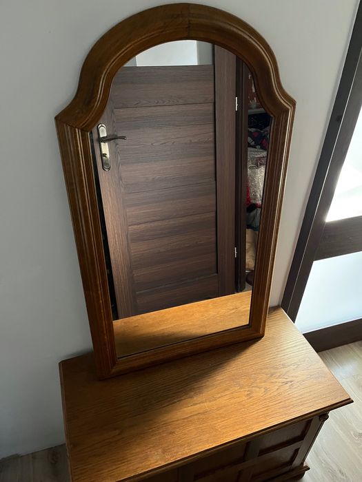 Dębowa szafka na buty i lustro