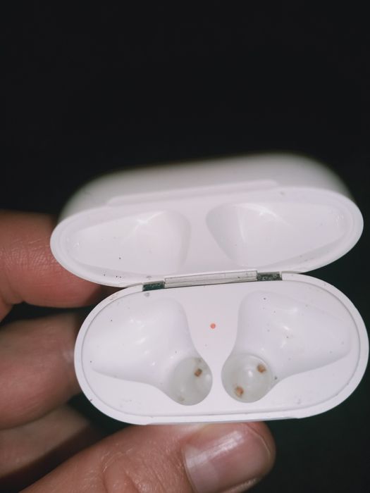 Air pods кейс без наушников
